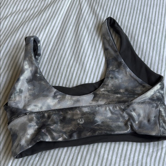 lululemon athletica Silver and Gray Sports Bra - Picture 2 of 4